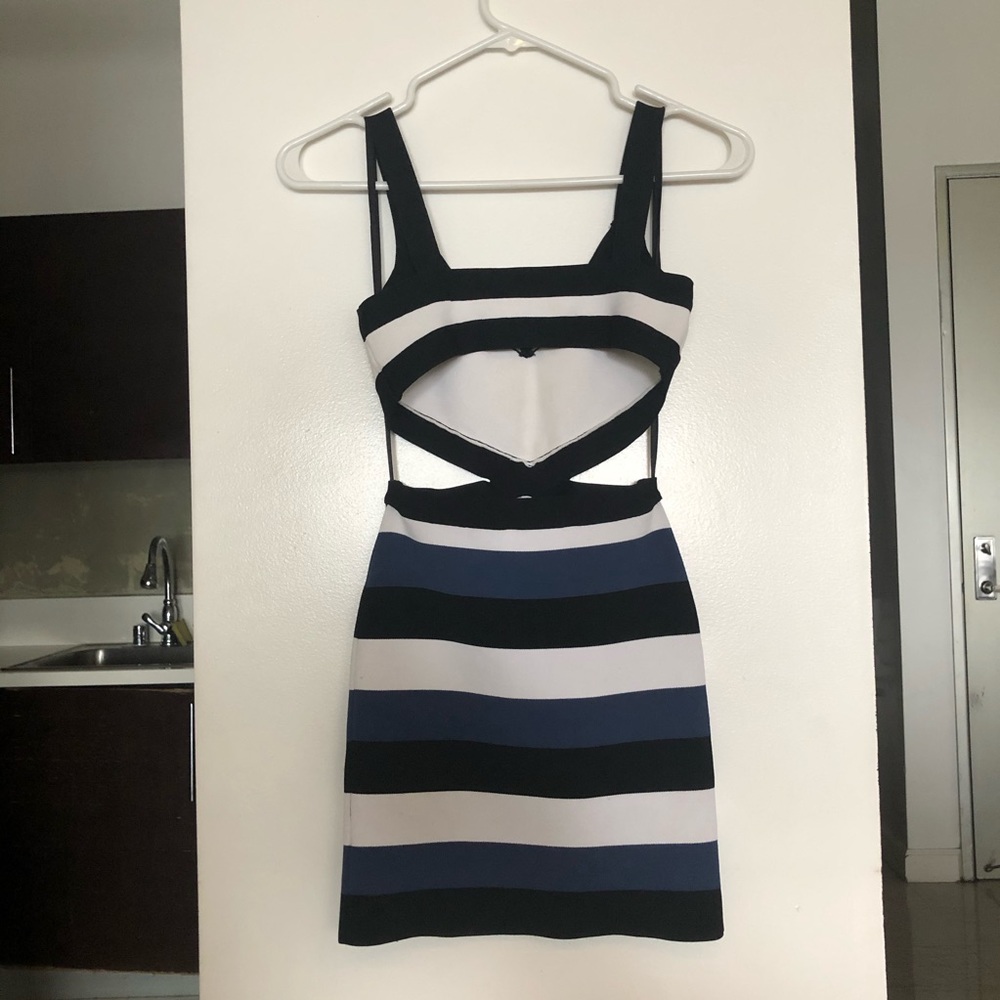 BCBGMaxAzaria Backless Dress - Picture 3 of 4